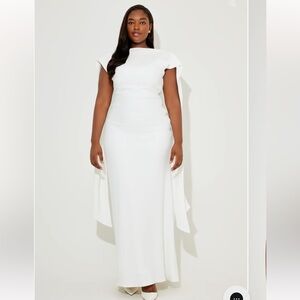 Chic White Maxi Dress